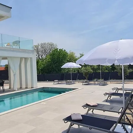 Villa La Vie *
