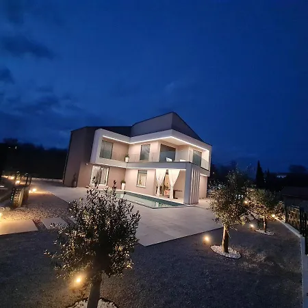 Villa La Vie
