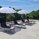 La Vie Vila