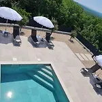 La Vie *