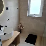 Vila La Vie Garica
